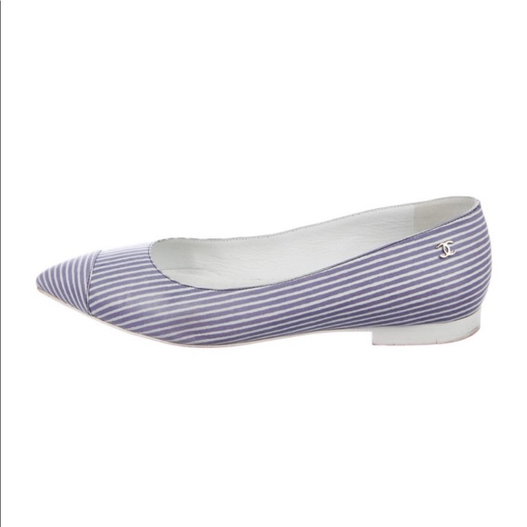 CHANEL Striped CC Logo Ballet Flats - Picture 2 of 5